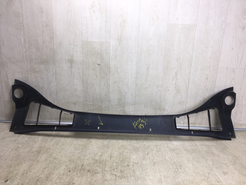 Пластик под лобовое стекло / Жабо FOCUS 10-18 2017 CB8 2.0 XQDA