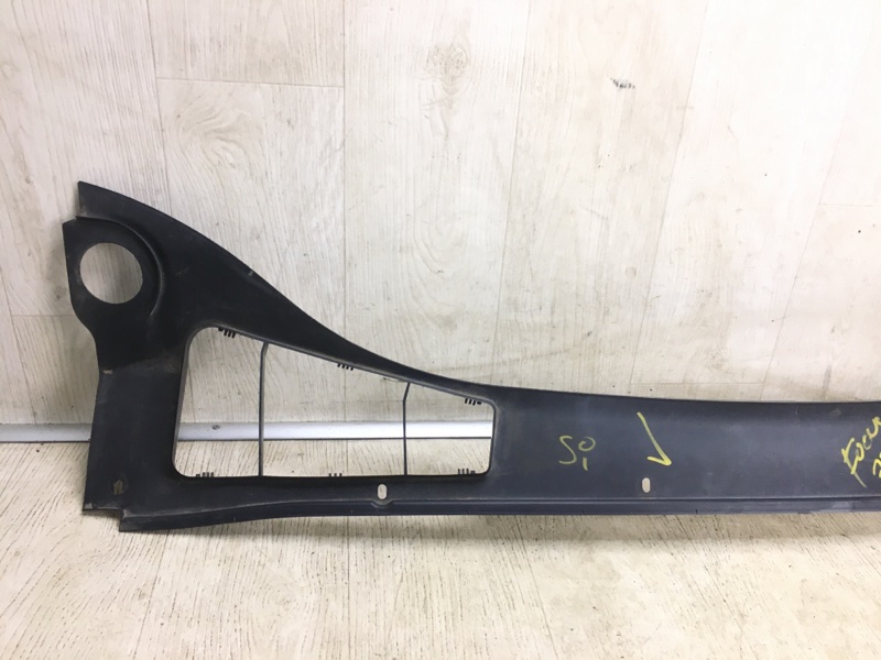 Пластик под лобовое стекло / Жабо FOCUS 10-18 2017 CB8 2.0 XQDA