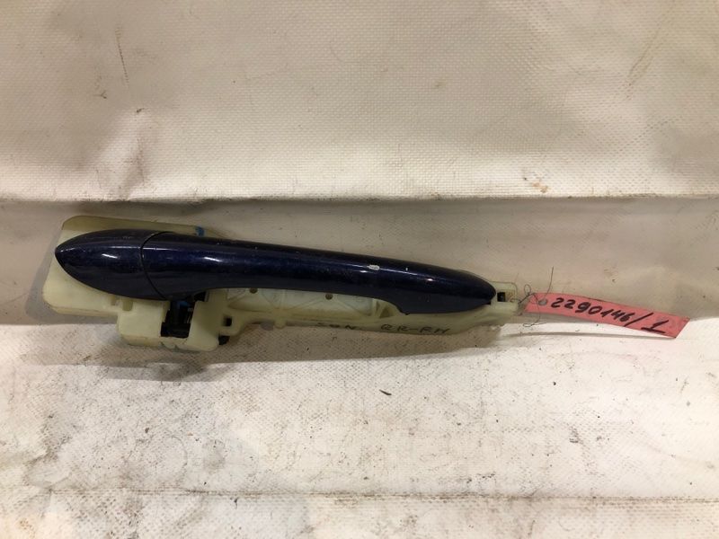 Ручка двери наружная задняя правая HYUNDAI SONATA YF 10-14 82651-3S000 Б/У