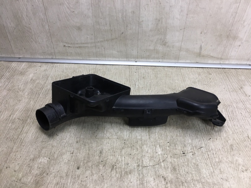 Резонатор воздушного фильтра NV200 USA 13- 2015 M20XUS 2.0 MR20DE