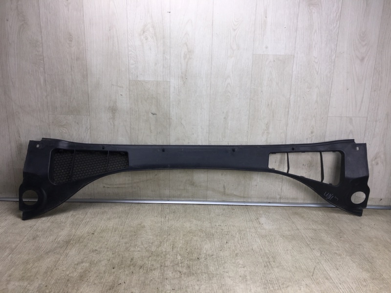 Пластик под лобовое стекло / Жабо FOCUS 10-18 2015 CB8 2.0 XQDA