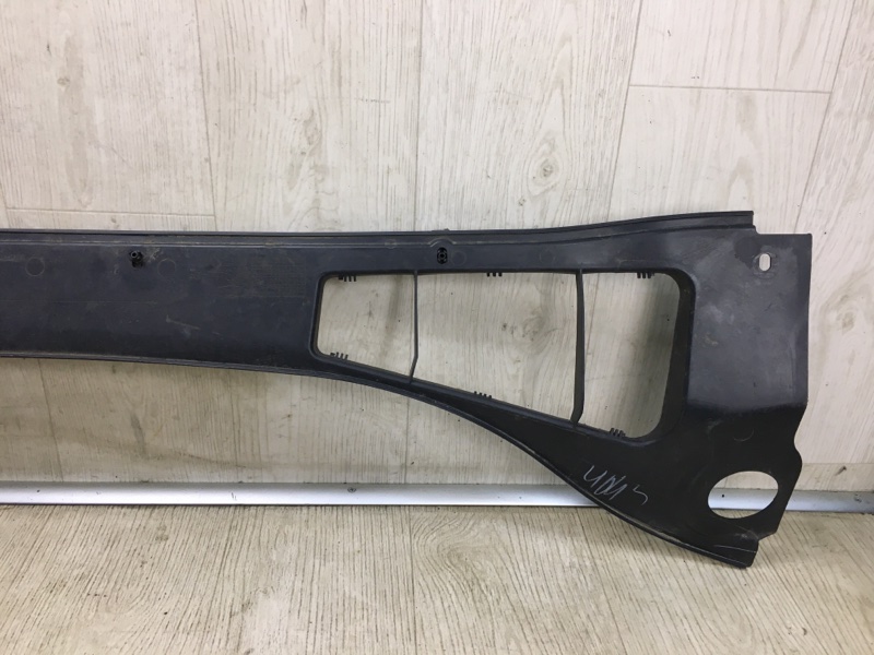 Пластик под лобовое стекло / Жабо FOCUS 10-18 2015 CB8 2.0 XQDA