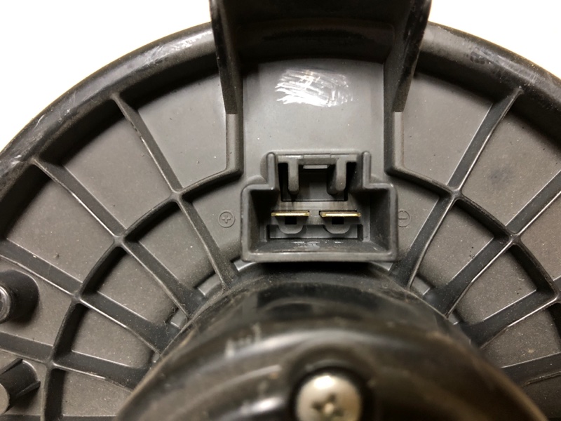 Моторчик печки передний MDX (YD2) 06-13 Моторчик печки передний MDX (YD2) 06-13