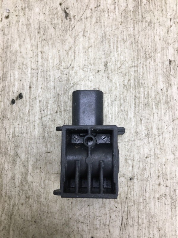 Датчик удара передний HYUNDAI SANTA FE (CM) 05-12 CM 2.2CRDI D4EB