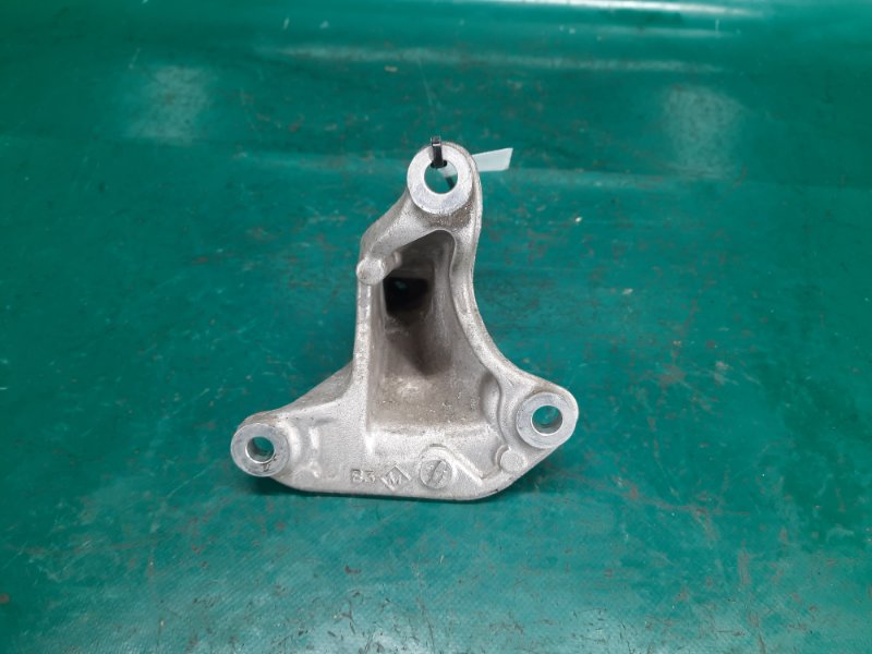 Кронштейн двигателя передний MDX (YD3) 13-21 2014 Внедорожник 3.5 J35Y5