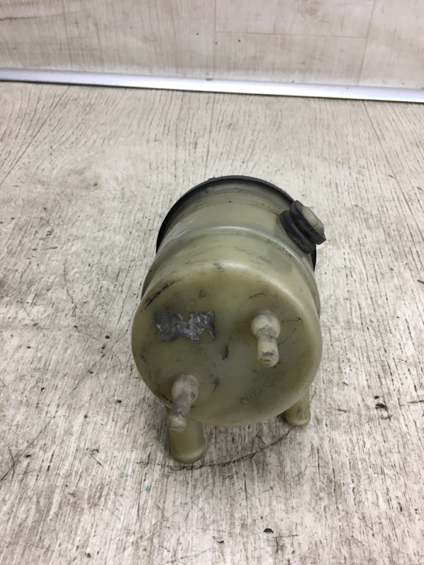 Бачок ГУР SANTA FE (CM) 05-12 2006-2009 CM 2.2CRDI D4EB Бачок ГУР SANTA FE (CM) 05-12 2006-2009 CM 2.2CRDI D4EB