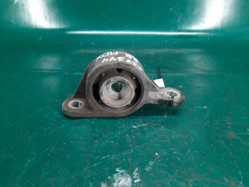 Кронштейн редуктора задний правый ACURA MDX (YD3) 13-21 2014 Внедорожник 3.5 J35Y5 50710-TZ6-A01 Б/У