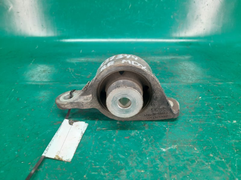 Кронштейн редуктора задний правый ACURA MDX (YD3) 13-21 Внедорожник 3.5 J35Y5