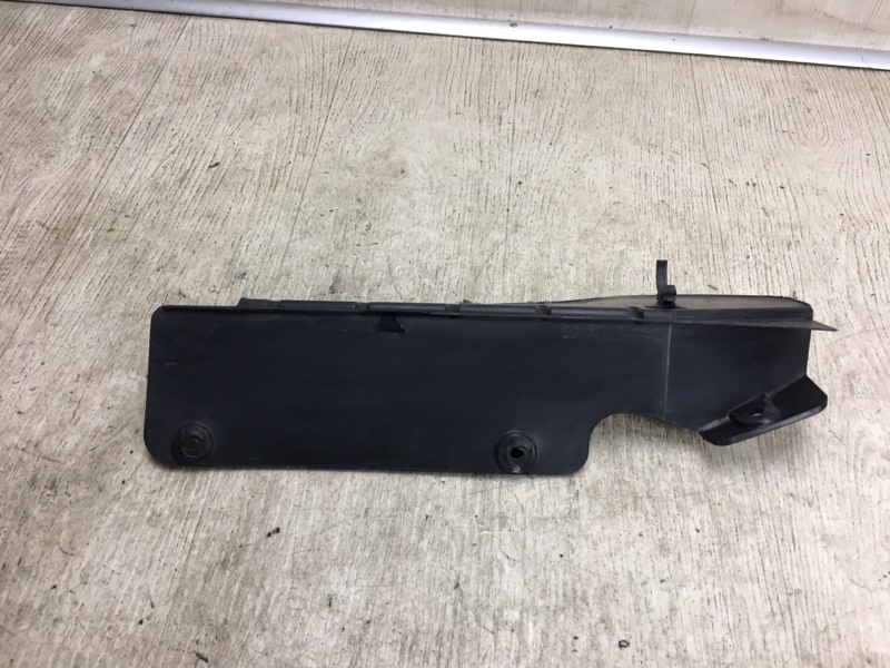 Дефлектор радиатора правый KIA OPTIMA TF 11-16 TF Дефлектор радиатора правый KIA OPTIMA TF 11-16 TF