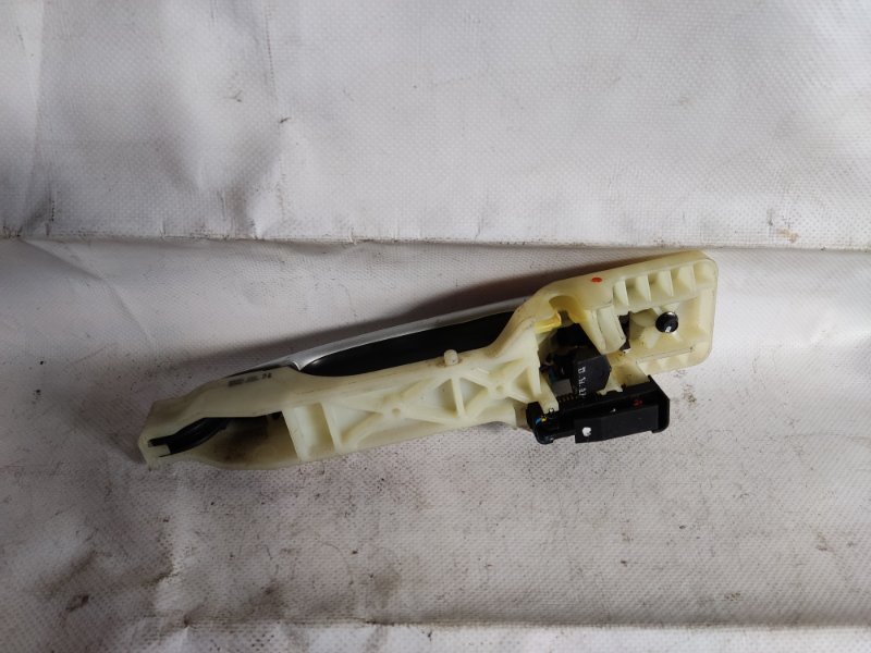 Ручка двери наружная задняя правая SONATA YF 10-14 2014 Седан 2.4 Ручка двери наружная задняя правая SONATA YF 10-14 2014 Седан 2.4