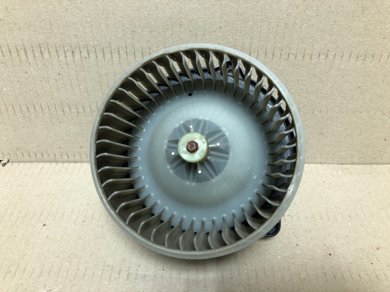 Моторчик печки OUTBACK 09-14 BR