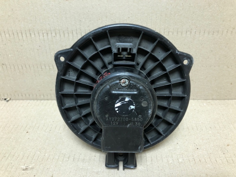 Моторчик печки SUBARU OUTBACK 09-14 BR