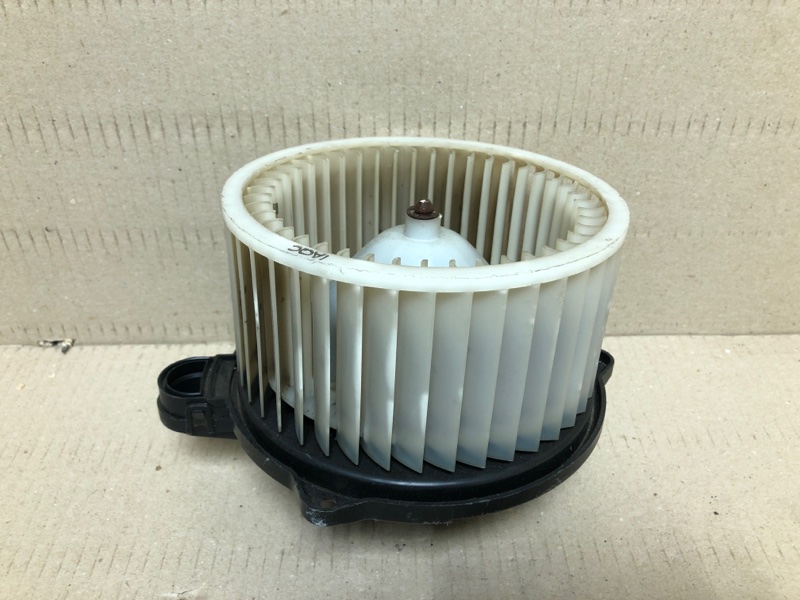 Моторчик печки HYUNDAI ELANTRA MD 10-15 2013 Седан 1.8 97113-3X000 Б/У