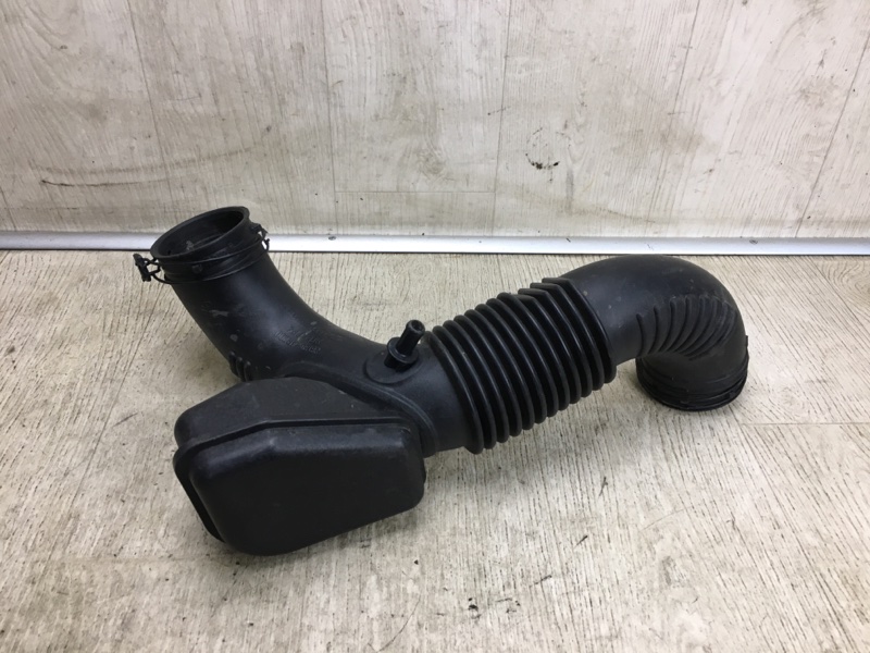 Патрубок воздушного фильтра SONATA YF 10-14 2014 YF 2.4 G4KK