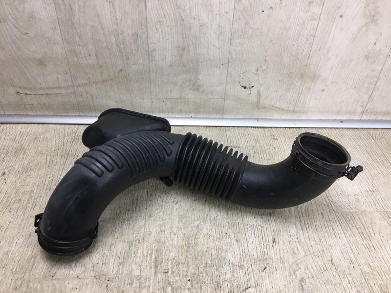 Патрубок воздушного фильтра HYUNDAI SONATA YF 10-14 YF 2.4 G4KK