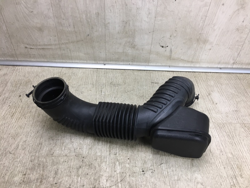 Патрубок воздушного фильтра SONATA YF 10-14 2014 YF 2.4 G4KK