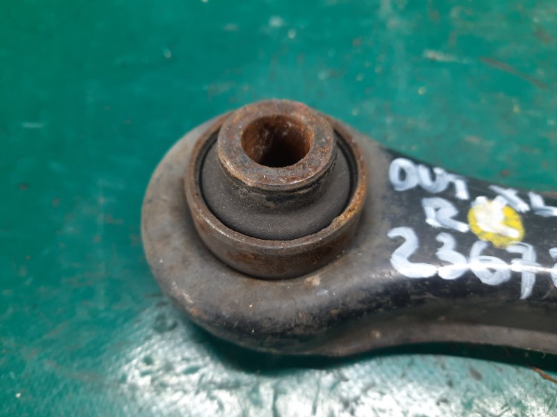 Рычаг задней подвески поперечный нижний правый OUTLANDER XL 05-13 2006 Внедорожник 3.0 6B31 Рычаг задней подвески поперечный нижний правый OUTLANDER XL 05-13 2006 Внедорожник 3.0 6B31