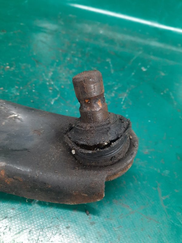 Рычаг передней подвески нижний левый NISSAN ROGUE 08-15 Внедорожник 2.5 QR25DE