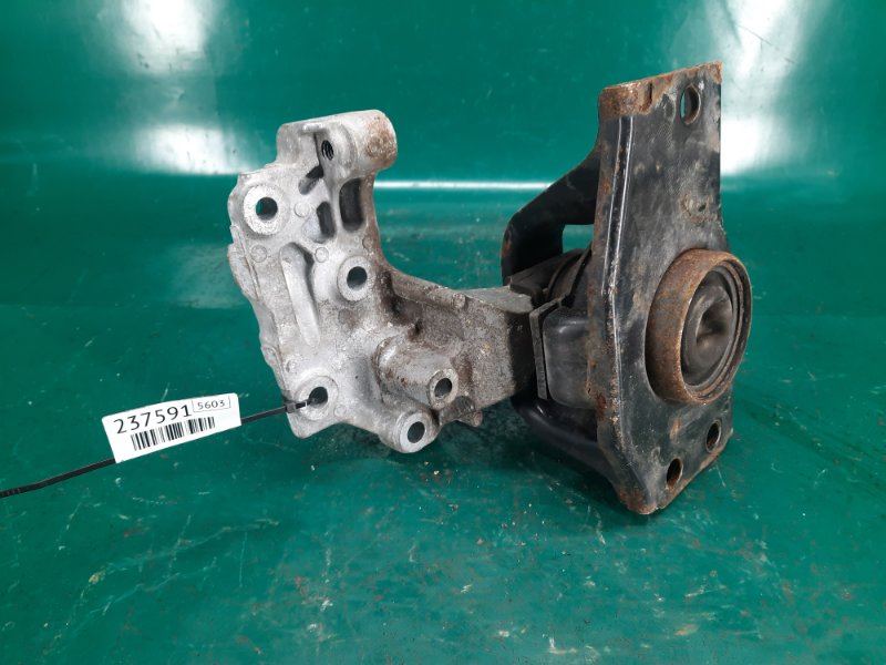 Подушка двигателя правая NISSAN ROGUE 08-15 2008 Внедорожник 2.5 QR25DE 11210-ET80A Б/У