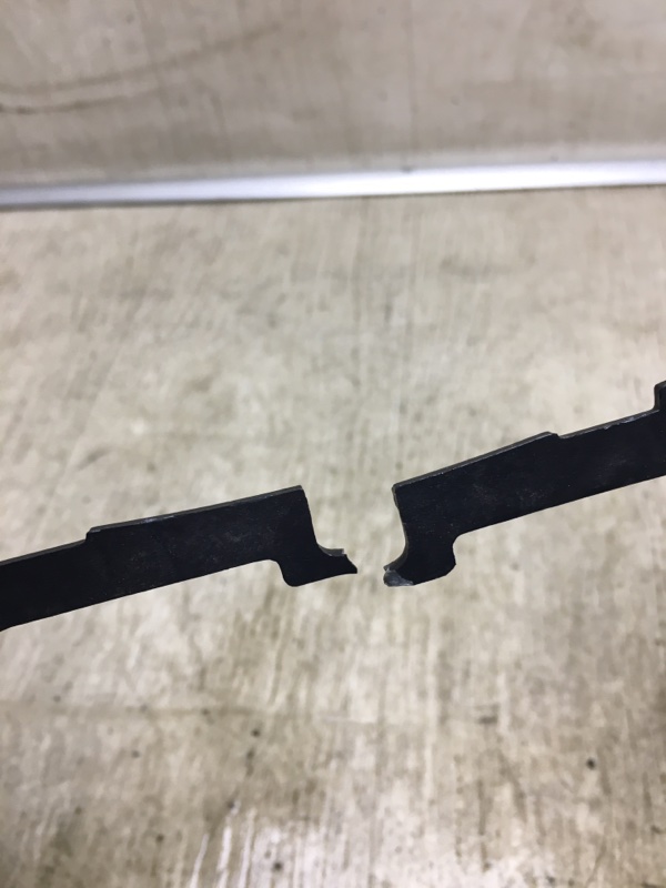 Накладка торпедо центр. ESCAPE 12-19 2012 TM2 2.0 HDTX