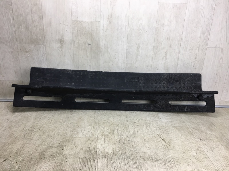 Наполнитель бампера задний NISSAN JUKE 10-19