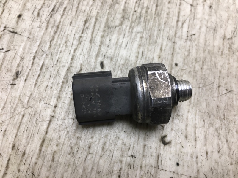 Датчик давления кондиционера OPTIMA TF 11-16 -14  2010-2013 TF