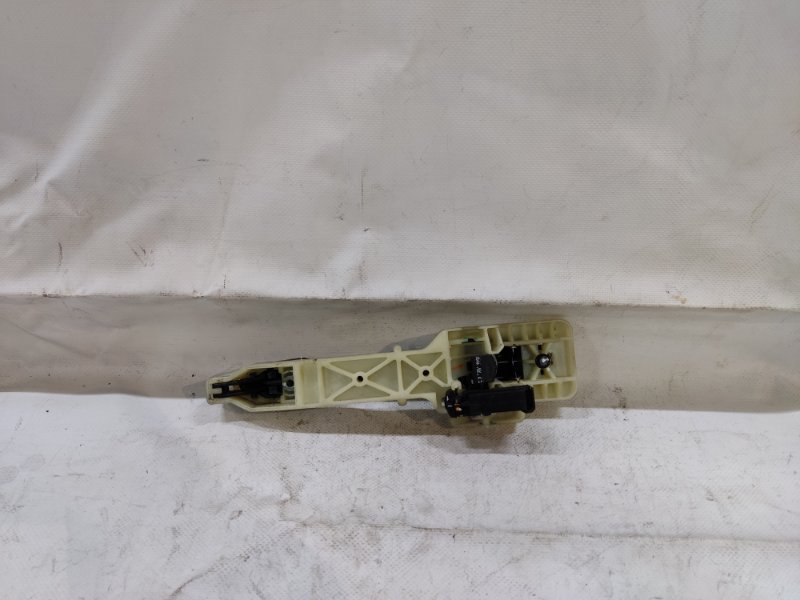 Ручка двери наружная задняя правая SONATA YF 10-14 Ручка двери наружная задняя правая SONATA YF 10-14