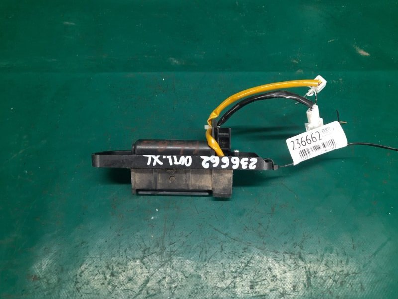 Кнопка открывания багажника наружная MITSUBISHI OUTLANDER XL 05-13 2006 Внедорожник 3.0 6B31 5810A009 Б/У