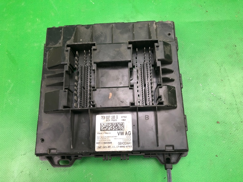 Запчасть блок комфорта VOLKSWAGEN JETTA USA 10-17 2017 162 1.4 CZTA 7E0 937 190 C Б/У Блок комфорта VOLKSWAGEN JETTA USA 10-17 2017 162 1.4 CZTA 7E0 937 190 C Б/У