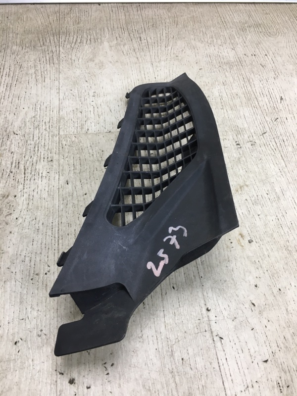 Пластик под лобовое стекло / Жабо правый CAYENNE 10-18 2010 958 4.8 M48.02 Пластик под лобовое стекло / Жабо правый CAYENNE 10-18 2010 958 4.8 M48.02