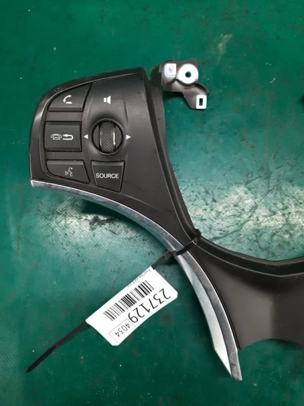 Кнопки на руль MDX (YD3) 13-21 2014 Внедорожник 3.5 J35Y5