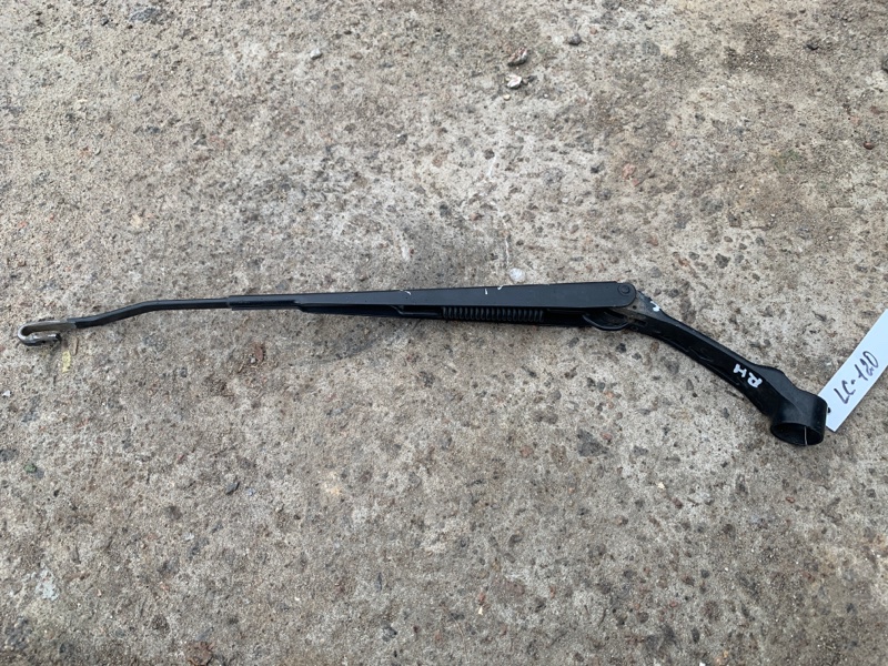 Поводок стеклоочистителя передний LAND CRUISER PRADO 120 02-09