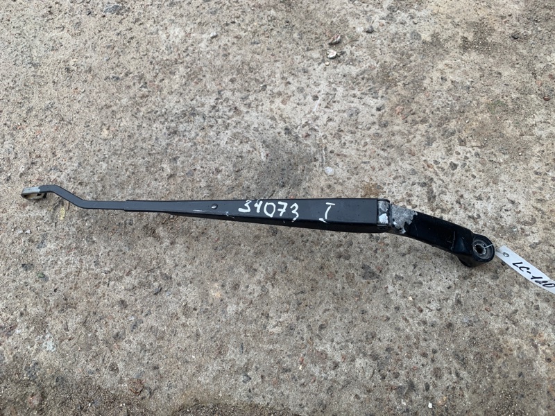 Поводок стеклоочистителя передний TOYOTA LAND CRUISER PRADO 120 02-09