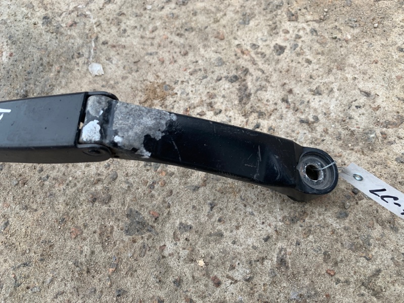 Поводок стеклоочистителя передний LAND CRUISER PRADO 120 02-09