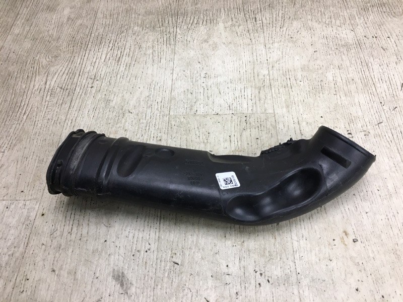 Патрубок воздушного фильтра FORD ESCAPE 12-19 2014 TM2 2.0 HDTX CV61-9R504-EJ Б/У