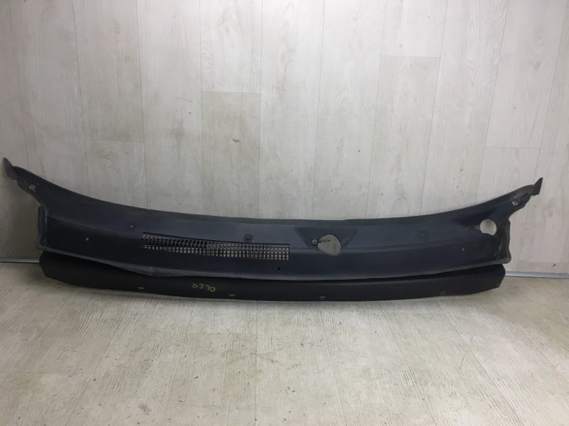 Пластик под лобовое стекло / Жабо DODGE JOURNEY 08-20 2015 JC 3.6 ERB 5116266AG Б/У