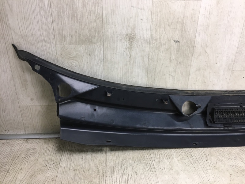 Пластик под лобовое стекло / Жабо JOURNEY 08-20 2015 JC 3.6 ERB