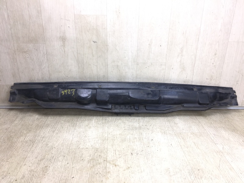 Пластик под лобовое стекло / Жабо FORD FOCUS 10-18 2015 CB8 2.0 XQDA BM5Z 58016B26-A Б/У