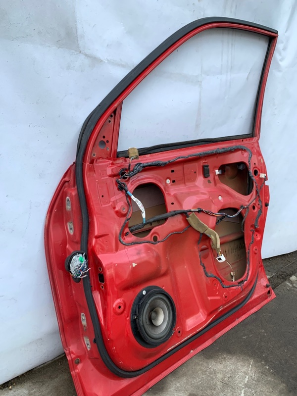 Дверь передняя правая GRAND VITARA 05-15 2006 Внедорожник 2.7