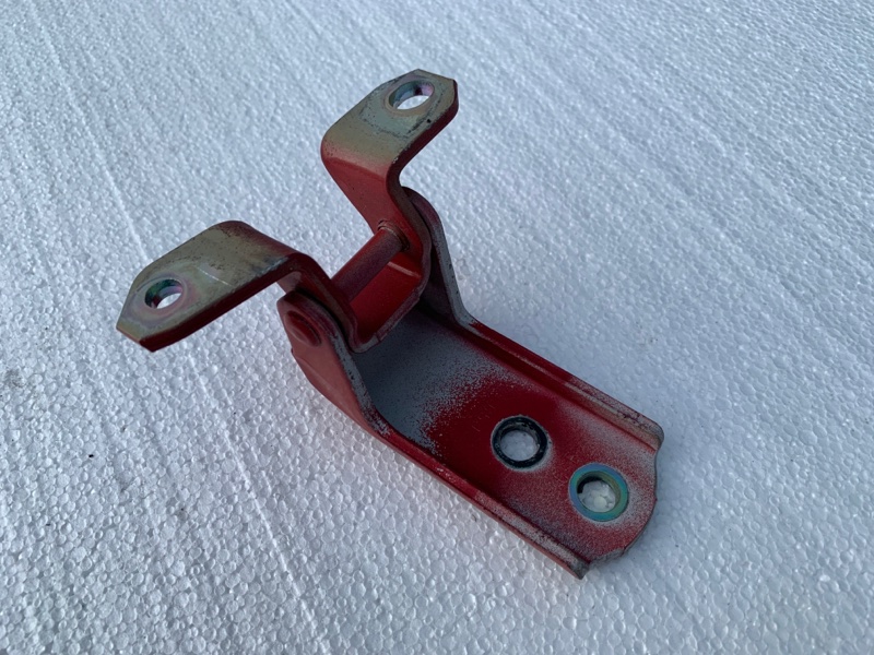 Петля двери нижняя передняя правая GRAND VITARA 05-15 2006 Внедорожник 2.7