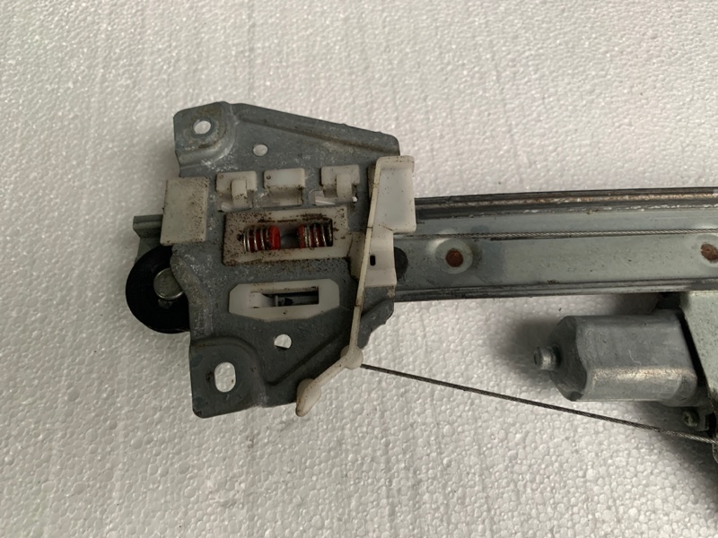 Стеклоподъемник передний левый GRAND VITARA 05-15 2006 Внедорожник 2.7