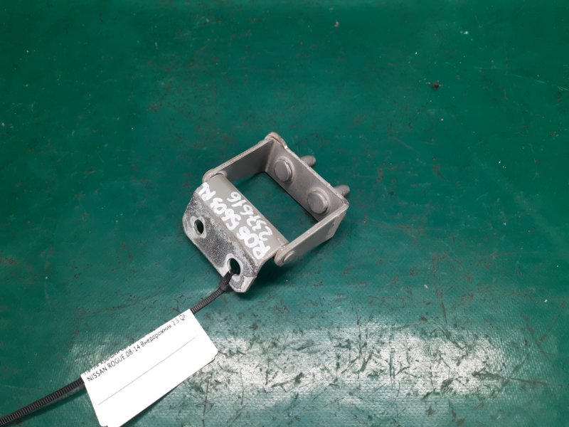 Петля крышки багажника левая NISSAN ROGUE 08-15 2008 Внедорожник 2.5 QR25DE 90400-JM00A Б/У
