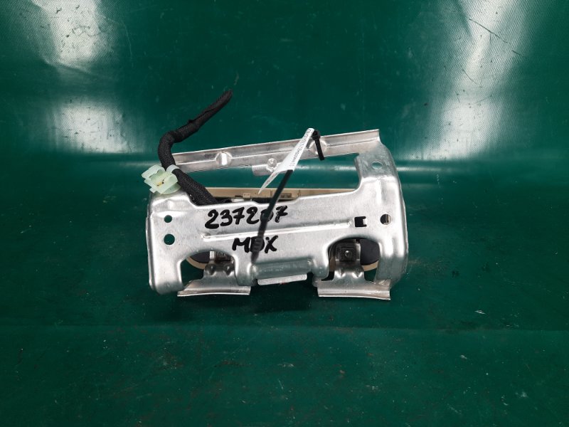 Плафон салона задний MDX (YD3) 13-21 2014 Внедорожник 3.5 J35Y5 Плафон салона задний MDX (YD3) 13-21 2014 Внедорожник 3.5 J35Y5