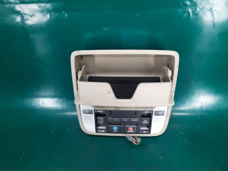 Плафон салона MDX (YD3) 13-21 2014 Внедорожник 3.5 J35Y5 Плафон салона MDX (YD3) 13-21 2014 Внедорожник 3.5 J35Y5