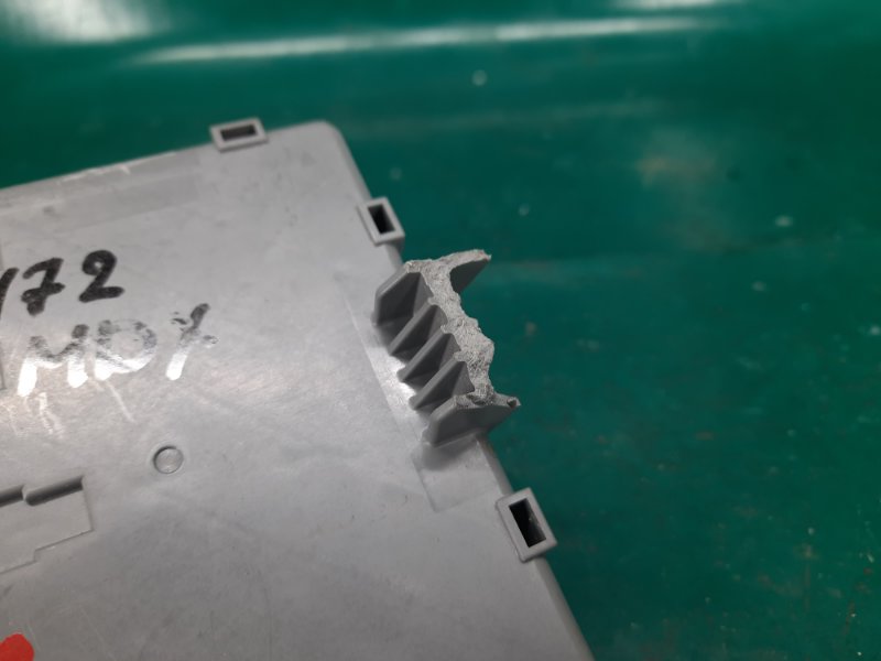 Блок предохранителей салон передний правый ACURA MDX (YD3) 13-21 Внедорожник 3.5 J35Y5 Блок предохранителей салон передний правый ACURA MDX (YD3) 13-21 Внедорожник 3.5 J35Y5