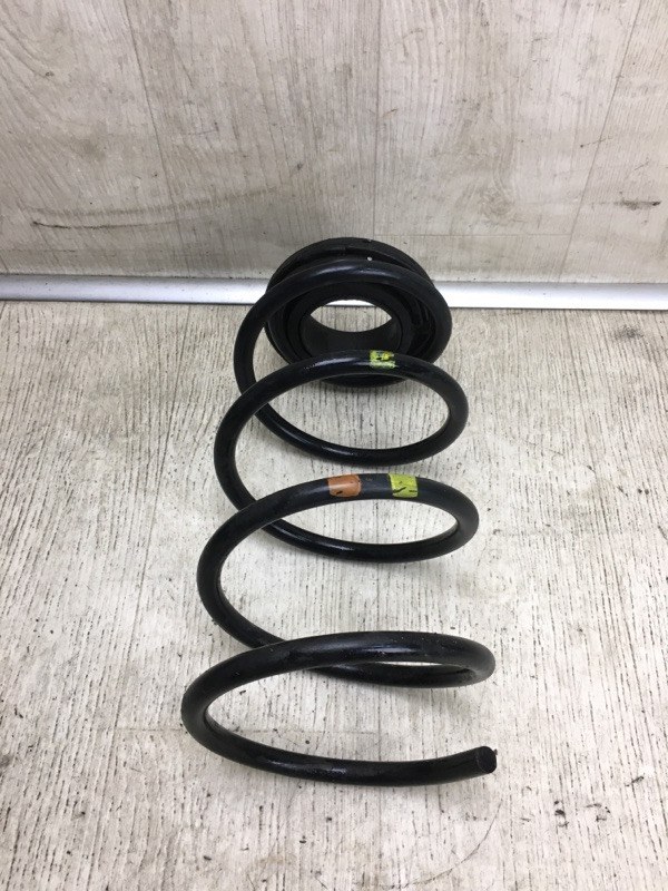 Пружина передней подвески передняя левая RIO JB 2005-2011