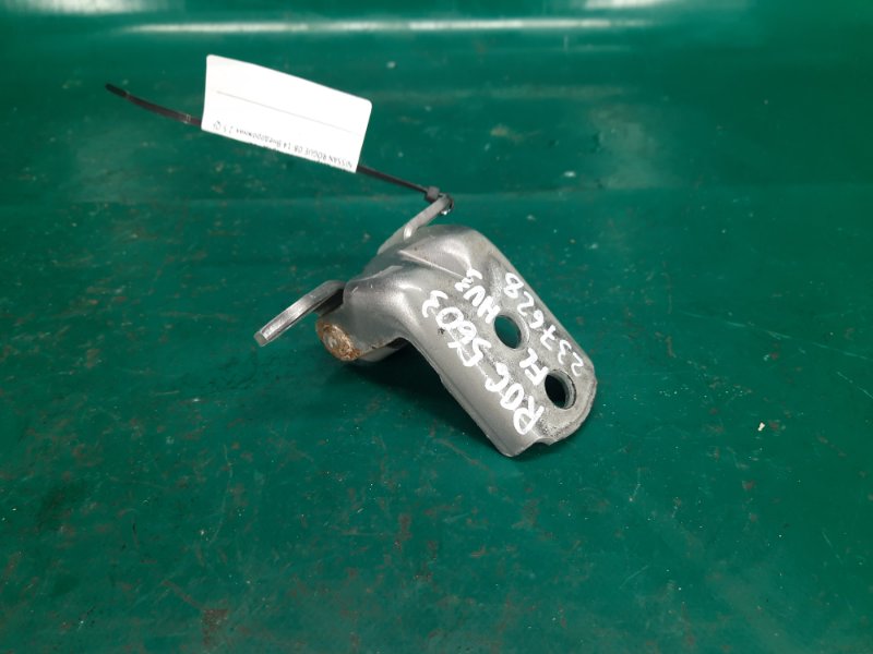 Петля двери нижняя передняя левая NISSAN ROGUE 08-15 2008 Внедорожник 2.5 QR25DE 82421-4P00A Б/У