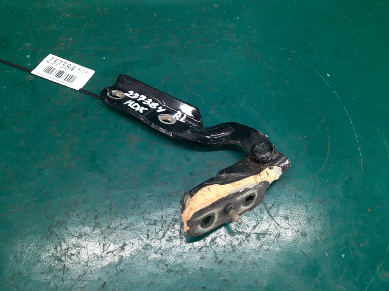 Петля крышки багажника левая MDX (YD3) 13-21 2014 Внедорожник 3.5 J35Y5
