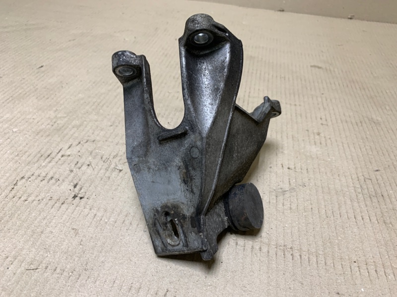 Кронштейн двигателя левый GRAND VITARA 05-15 2006 Внедорожник 2.7