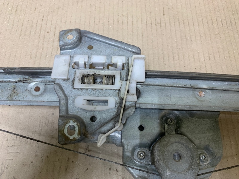 Стеклоподъемник задний левый GRAND VITARA 05-15 2006 Внедорожник 2.7